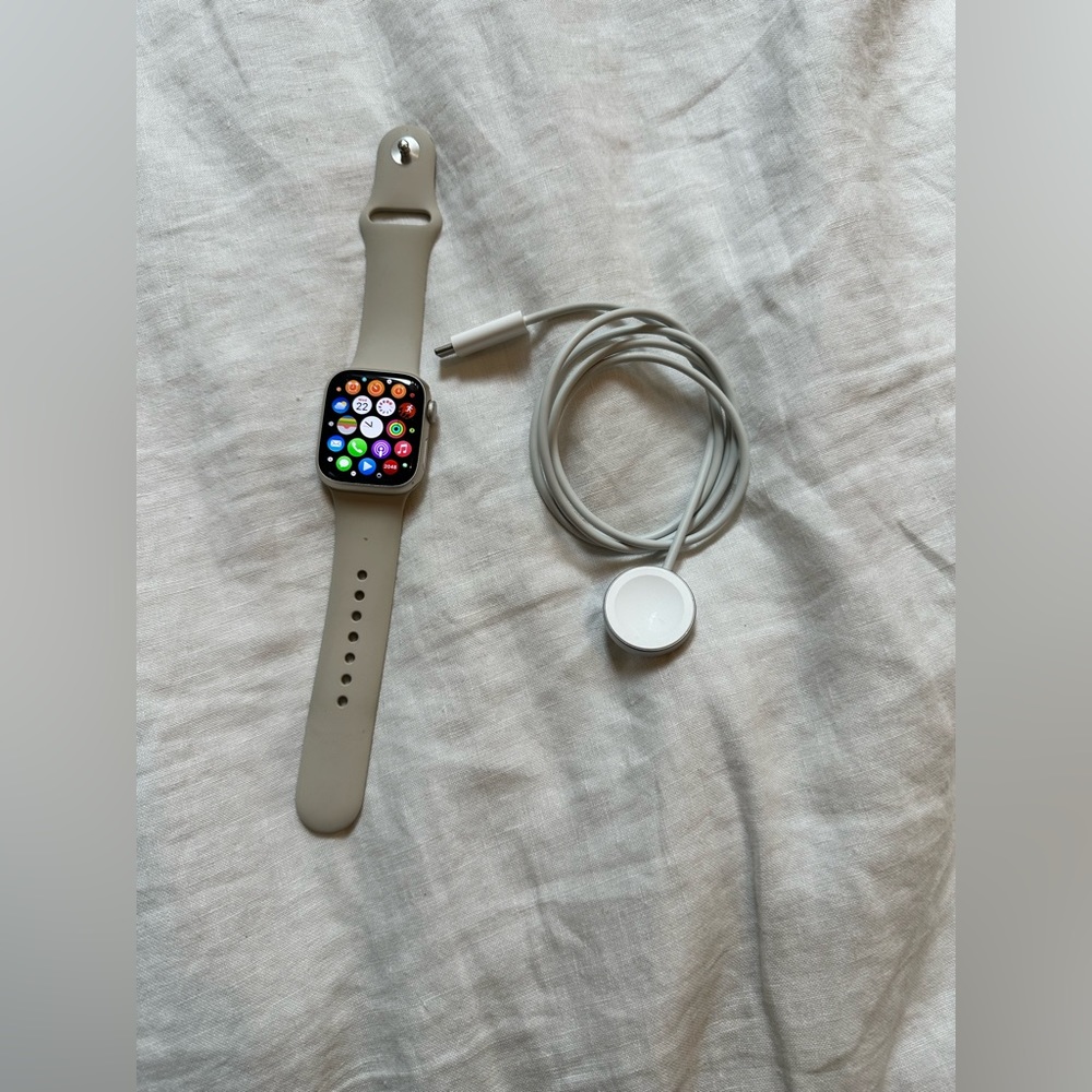 Apple Watch Series 7
